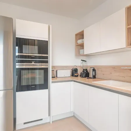 Feriehus Bentor 3-1 Penthouse Jacuzzi Pool View 3b